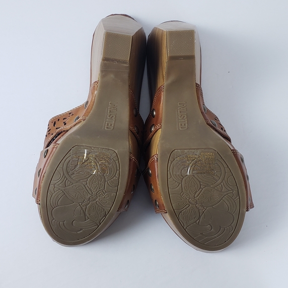 Unlisted by Kenneth Cole mules - Picture 8 of 8